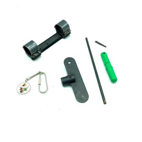 Weaver Pivot Mount, Thunder Bay Key Chain and Accessories