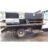 Image 23 : 2013 Chevy Silverado 3500HD Flatbed w/Bed-Mounted Fuel Tank & Truck Boxes, Lic. 832TTY (Starts & Run
