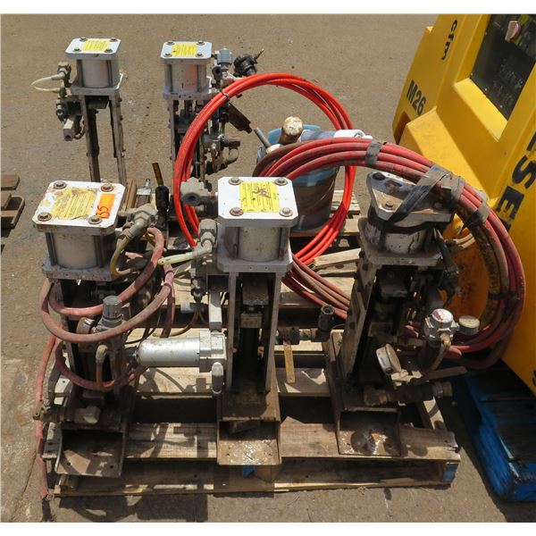 Pallet Multiple Gusmer MP-01 TC1249 w/ Hoses & Cartridges