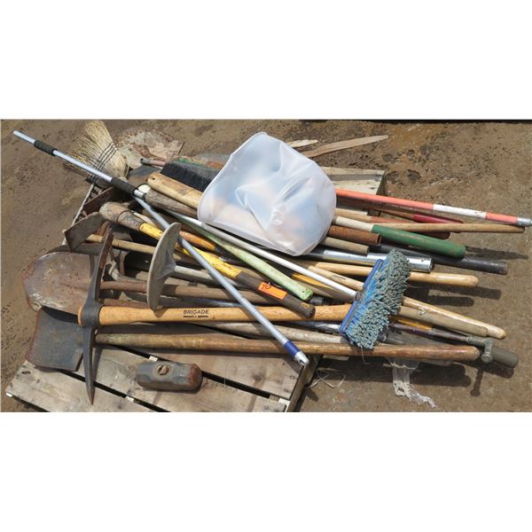 Pallet Misc Brooms, Axes, Shovels, Rakes, Bits, etc