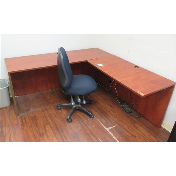 Wooden "L" Shaped Desk w/ Rolling Chair 72"x72" x 24"W