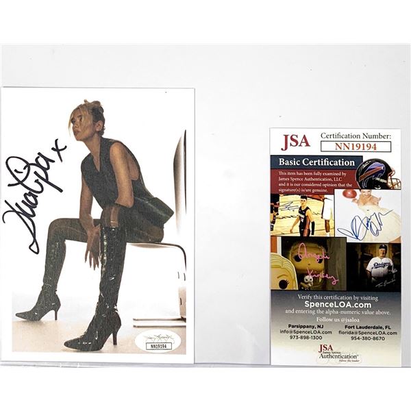 Autographed Dua Lipa JSA Offical Card
