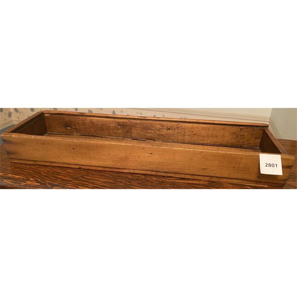 ANTIQUE WOOD CATCH-ALL - 4 X 16 INCHES