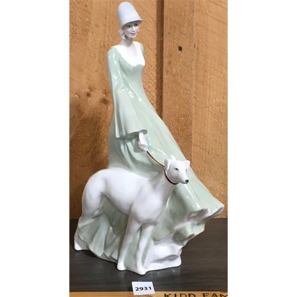 REFLECTIONS BY ROYAL DOULTON "STROLLING" - 14in TALL