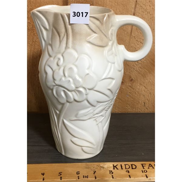 MADE IN ENGLAND BESWICK WARE PITCHER - 9.5in TALL