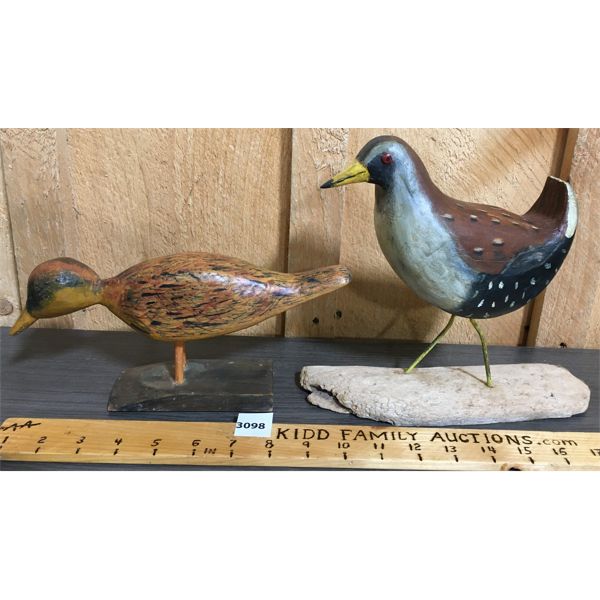 LOT OF 2 - PAINTED WOOD CARVED BIRD FIGURES 