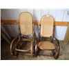 Image 1 : (2) Vintage rocker chairs - 1 for parts