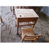Image 2 : School desk with chair