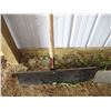 Image 2 : (2) Snow shovels