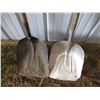 Image 3 : (2) Shovels + (2) Picks