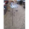Image 1 : Chicken weathervane garden decor
