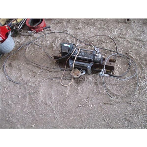 Winch super 1000 with bracket