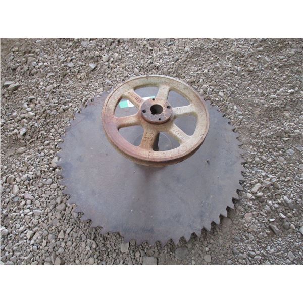 19" saw blade with pulley