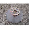 Image 1 : 19" saw blade with pulley