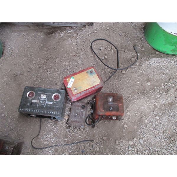 (4) Electric fencer boxes