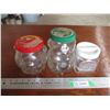 Image 1 : (2) Kraft bear jars + (1) misc jar