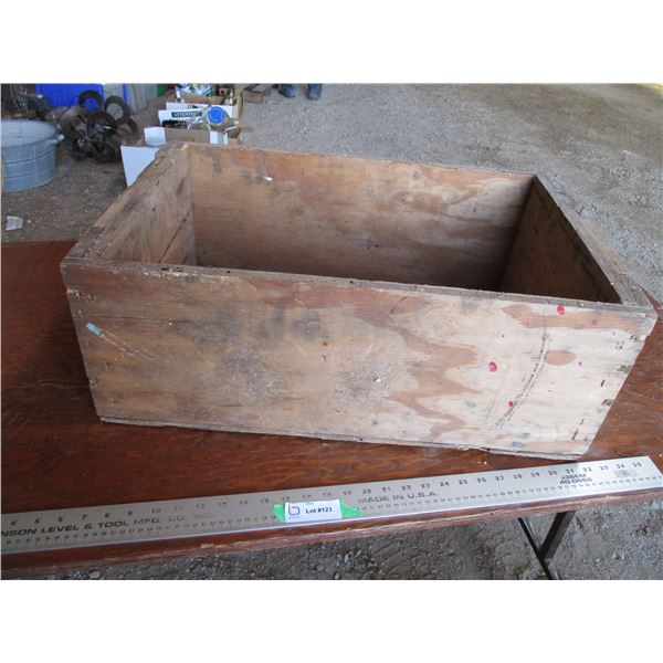 Wooden store box - 26" x 17"