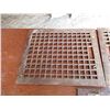 Image 2 : (3) Floor grates