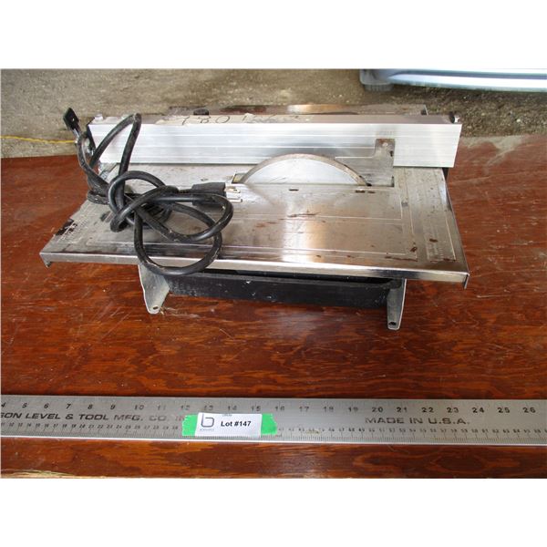 7" ROK tile cutting saw (working)