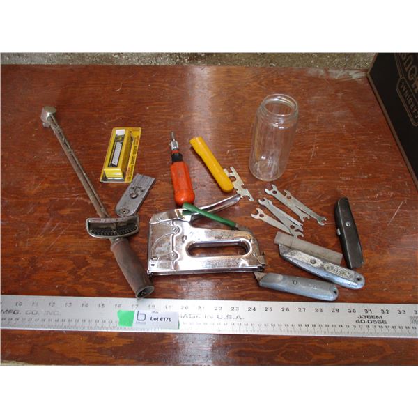 Torque wrench, stapler, screwdriver, knives