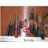 Image 2 : lot of screwdrivers