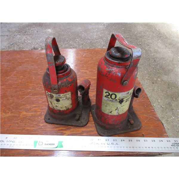 (2) 20 Ton bottle jacks (no handles)