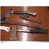 Image 3 : Pipe wrenches, hatchets