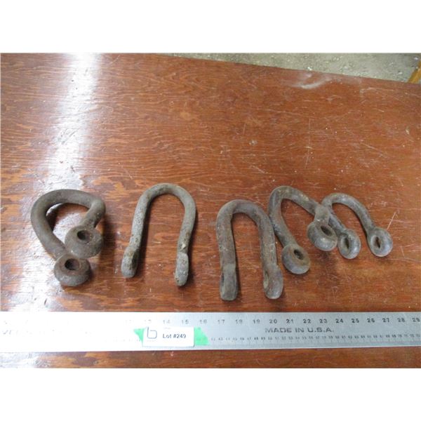 (5) Clevis