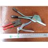 Image 1 : (3) Riveter tools