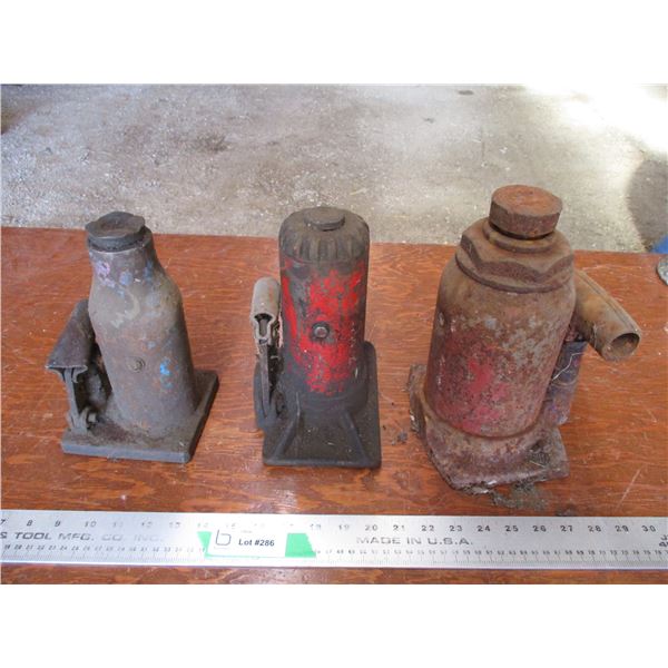 (3) bottle jacks - no handles
