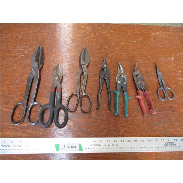 Lot of tin snip scissors