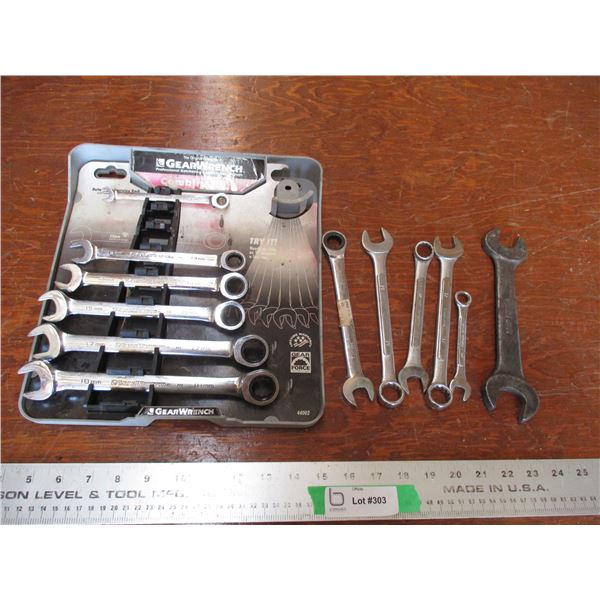 Gearwrench ratcheting wrenches + various wrenches
