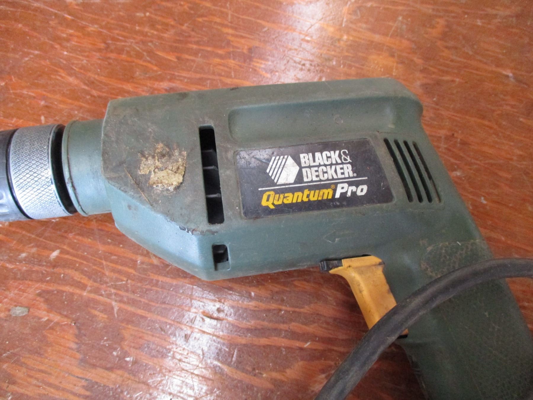 Black & Decker Quantum Pro electric drill
