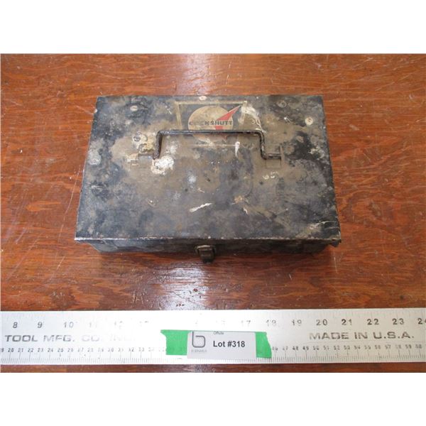 Cockshutt metal container with fittings