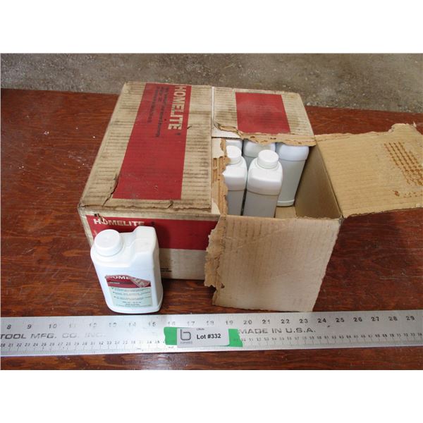 Case of 21x (sealed) 2-stroke oil containers - 1:32 fuel mixture