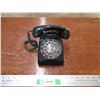 Image 1 : Black dial phone