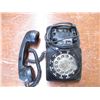 Image 2 : Black dial phone
