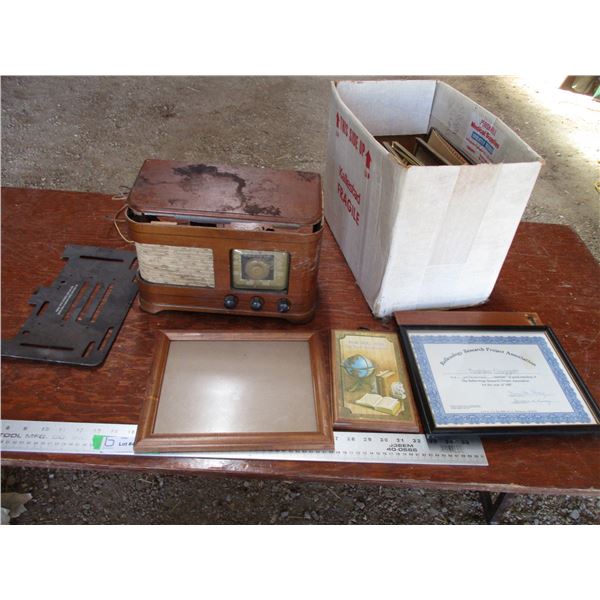 Crosley wooden box radio with misc frames