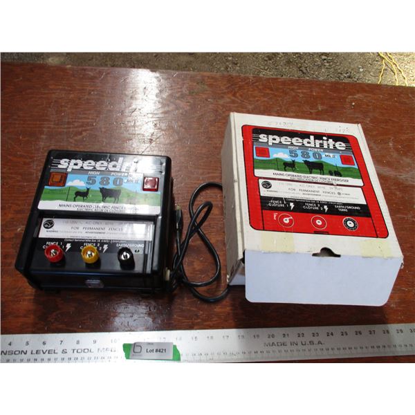 Speedrite electric fence energiser