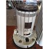Image 2 : Kero-sun heater with lakewood oil heater (cannot ship)