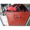 Image 3 : Red tool box - empty
