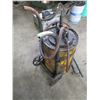 Image 2 : (2) wheel cart with oil tank pump?