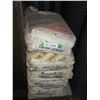 Image 1 : (6) topping cement bags