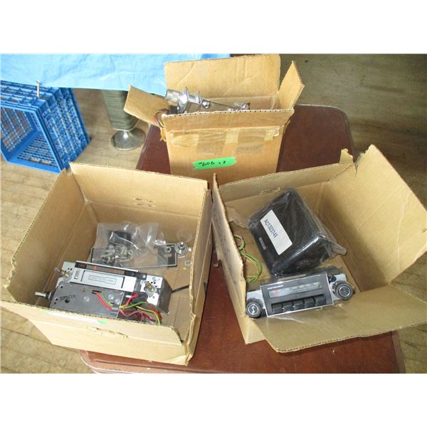 (3) boxes - allis chalmers radios