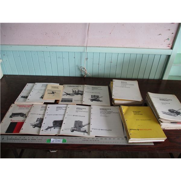 (lot) Sperry New Holland