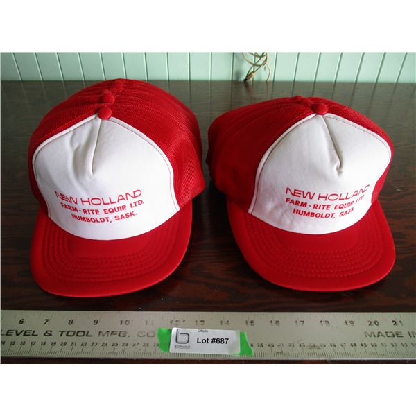 (lot) New holland hats (new old stock)