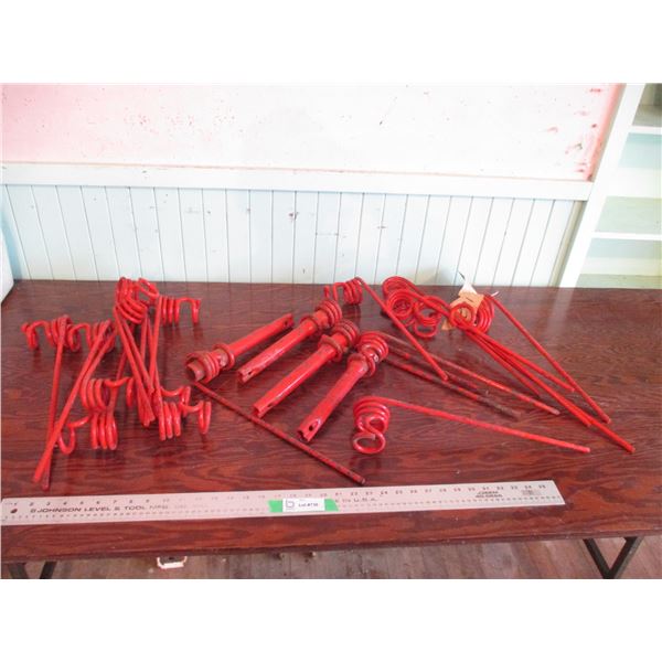 (20) spring tooth harrows