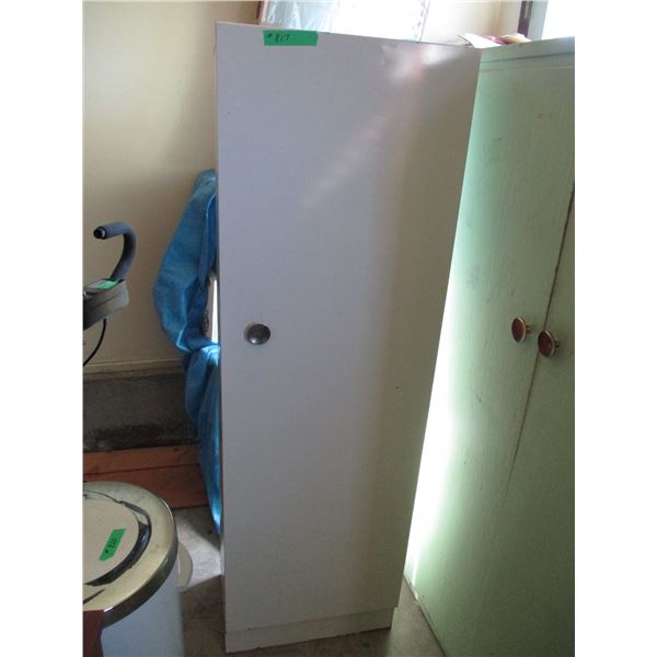 19x12x5ft metal cabinet
