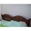 Image 8 : 5-piece bedroom set with mattress