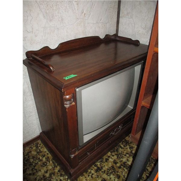 vintage RCA cabinet TV